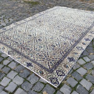 5.7 ft. x 8.9 ft. Vintage Turkish Rug TR27237 Image 1