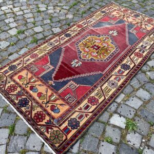 3.1 ft. x 6.5 ft. Vintage Turkish Rug TR27327 Image 1