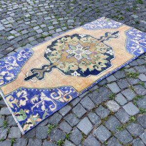 3.3 ft. x 6.2 ft. Vintage Turkish Rug TR27587 Image 1