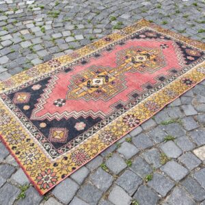 3.4 ft. x 6.1 ft. Vintage Turkish Rug TR27607 Image 1