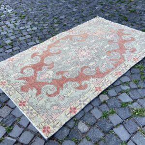 4.3 ft. x 7.1 ft. Vintage Turkish Rug TR27617 Image 1