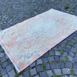 4.3 ft. x 6.7 ft. Vintage Turkish Rug TR27637 Image 1