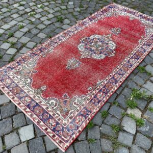 3.1 ft. x 6.7 ft. Vintage Turkish Rug TR27707 Image 1
