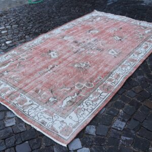 5.7 ft. x 9.8 ft. Vintage Turkish Rug TR28077 Image 1