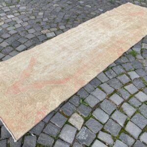 2.7 ft. x 9.2 ft. Vintage Turkish Rug TR28177 Image 1
