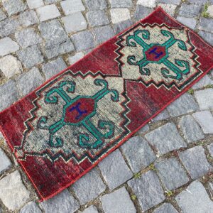 1.4 ft. x 3 ft. Vintage Turkish Rug TR28217 Image 1