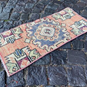 1.1 ft. x 2.5 ft. Vintage Turkish Rug TR28567 Image 1