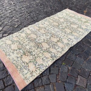 3.1 ft. x 6 ft. Vintage Turkish Rug TR28607 Image 1