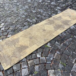 2.2 ft. x 8.7 ft. Vintage Turkish Rug TR28777 Image 1