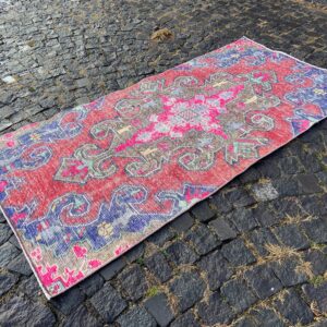 3.4 ft. x 6.7 ft. Vintage Turkish Rug TR28857 Image 1
