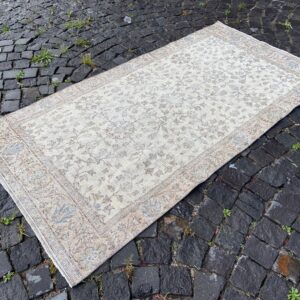 3.5 ft. x 6.8 ft. Vintage Turkish Rug TR28897 Image 1