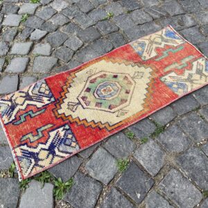 1.3 ft. x 3.1 ft. Vintage Turkish Rug TR29057 Image 1