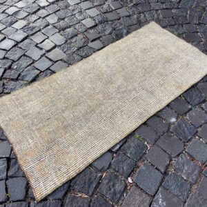 2.1 ft. x 4.3 ft. Vintage Turkish Rug TR29097 Image 1