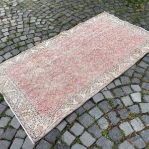 3.7 ft. x 6.9 ft. Vintage Turkish Rug TR29127 Image 1
