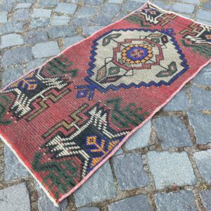 1.5 ft. x 3 ft. Vintage Turkish Rug TR29297 Image 1