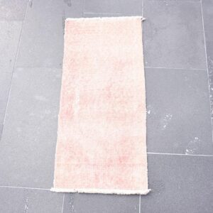 1.3 ft. x 2.8 ft. Vintage Turkish Rug TR29487 Image 1