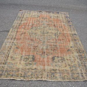 5.7 ft. x 9.3 ft. Vintage Turkish Rug TR30257 Image 1