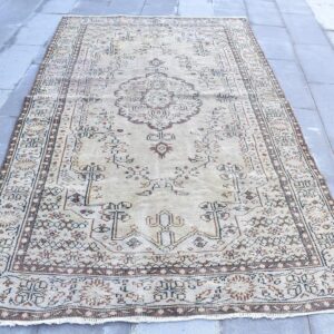 5 ft. x 8.5 ft. Vintage Turkish Rug TR30447 Image 1