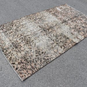 4.1 ft. x 7.5 ft. Vintage Turkish Rug TR30527 Image 1