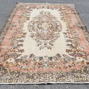 6.2 ft. x 9.7 ft. Vintage Turkish Rug TR30827 Image 1