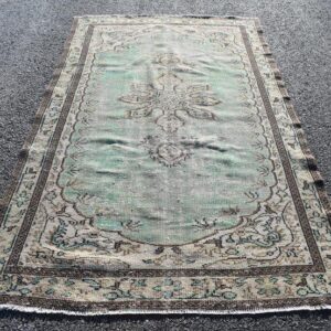 5.1 ft. x 8.8 ft. Vintage Turkish Rug TR31057 Image 1