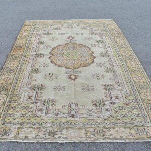5.6 ft. x 8.4 ft. Vintage Turkish Rug TR31087 Image 1