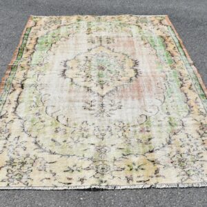 5.4 ft. x 8.2 ft. Vintage Turkish Rug TR31117 Image 1