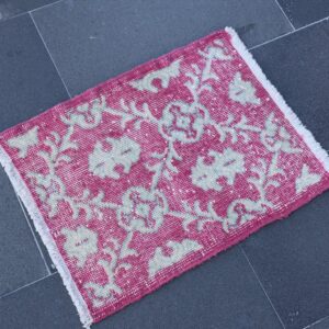 1.5 ft. x 2 ft. Vintage Turkish Rug TR31307 Image 1