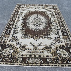 5.2 ft. x 8.9 ft. Vintage Turkish Rug TR31427 Image 1