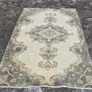 3.8 ft. x 7 ft. Vintage Turkish Rug TR31507 Image 1