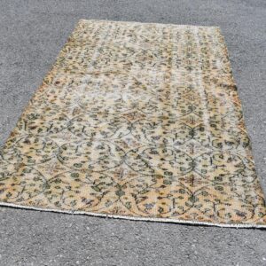 4.9 ft. x 7.6 ft. Vintage Turkish Rug TR31527 Image 1