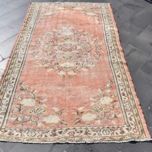 4.3 ft. x 7.7 ft. Vintage Turkish Rug TR31637 Image 1