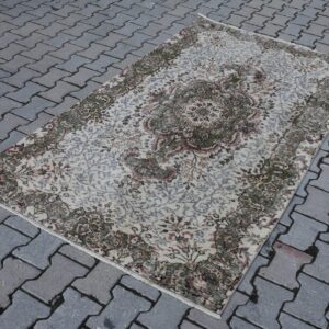 4.3 ft. x 7.4 ft. Vintage Turkish Rug TR31687 Image 1