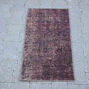1.4 ft. x 2.7 ft. Vintage Overdyed Rug TR31703 Image 1
