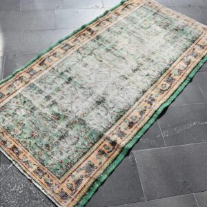 3.4 ft. x 6.7 ft. Vintage Turkish Rug TR31727 Image 1