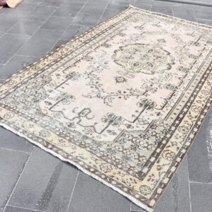 5 ft. x 8.4 ft. Vintage Turkish Rug TR31847 Image 1
