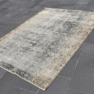 5.2 ft. x 7.1 ft. Vintage Turkish Rug TR31957 Image 1