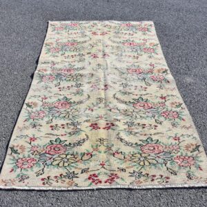 3.9 ft. x 7.3 ft. Vintage Turkish Rug TR32047 Image 1