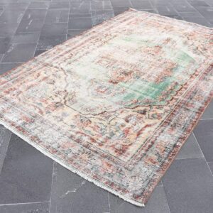 5.5 ft. x 8.7 ft. Vintage Turkish Rug TR32057 Image 1