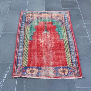 2.6 ft. x 4.5 ft. Vintage Turkish Rug TR32407 Image 1