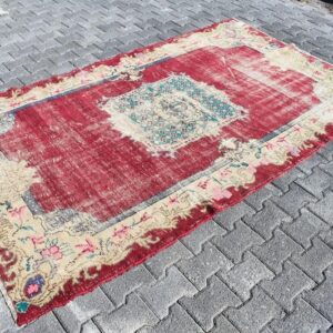 5.2 ft. x 9 ft. Vintage Turkish Rug TR32497 Image 1