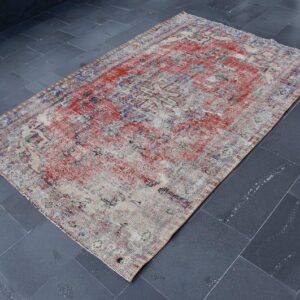 5.3 ft. x 7.9 ft. Vintage Turkish Rug TR32547 Image 1