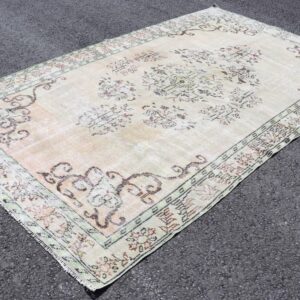 5.9 ft. x 9.7 ft. Vintage Turkish Rug TR32697 Image 1