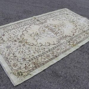 5.2 ft. x 9 ft. Vintage Turkish Rug TR32747 Image 1