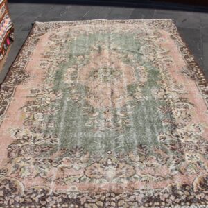 5.7 ft. x 8.9 ft. Vintage Turkish Rug TR32897 Image 1