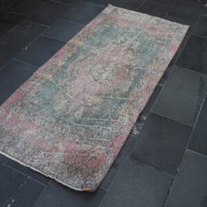 2.9 ft. x 6.3 ft. Vintage Turkish Rug TR32947 Image 1