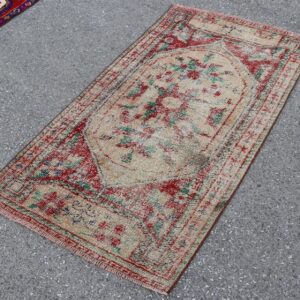 2.7 ft. x 5 ft. Vintage Turkish Rug TR32957 Image 1