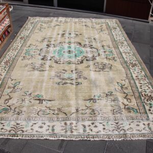6.4 ft. x 9.9 ft. Vintage Turkish Rug TR33067 Image 1