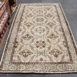 4 ft. x 7.1 ft. Vintage Turkish Rug TR33167 Image 1