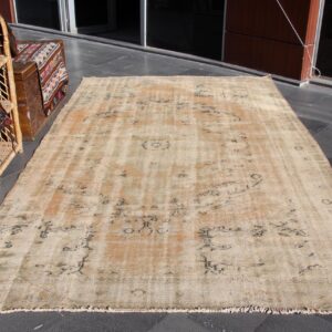 6.4 ft. x 10.5 ft. Vintage Turkish Rug TR33217 Image 1